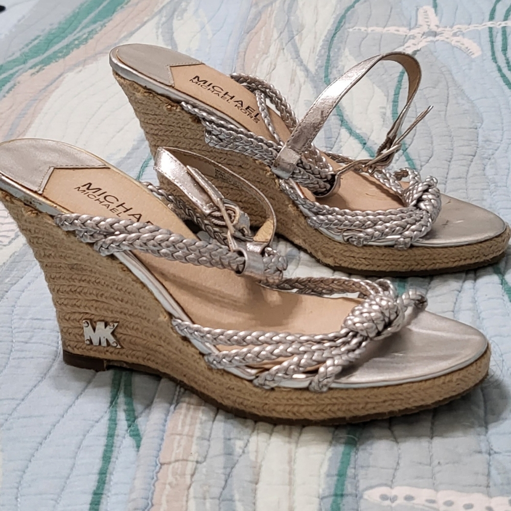 Shoes - Picture 3 of 3